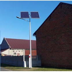 Lampa Solarna  Uliczna 30W 6m 2x270Wp  200Ah wysokość całkowita 8m